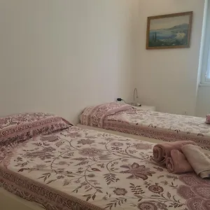  Appartamento La Casa Del Centro By Portofinovacanze Italia